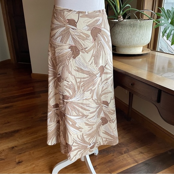 Preston & York Dresses & Skirts - Vintage Linen Blend Floral A-Line Beige and Tan Midi Skirt 90s Y2K Office Work